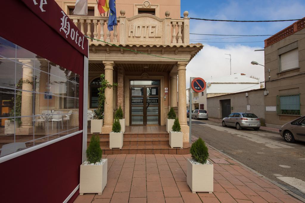 Hotel La Barca Pedro Muñoz Exteriér fotografie